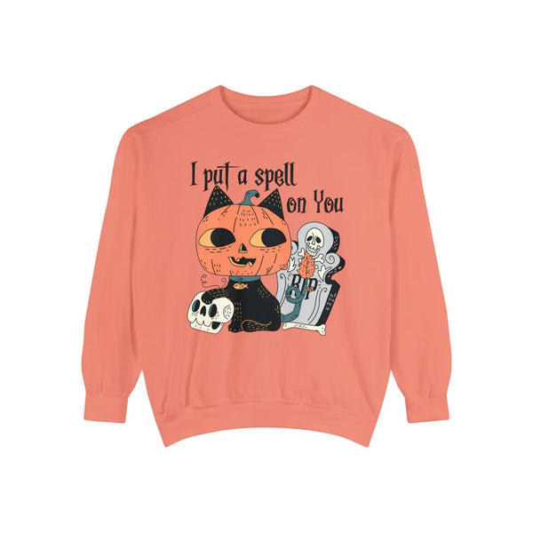 Vintage Pumpkin Cat Halloween Sweatshirt - Spooky Graveyard Kitty Graphic Sweater