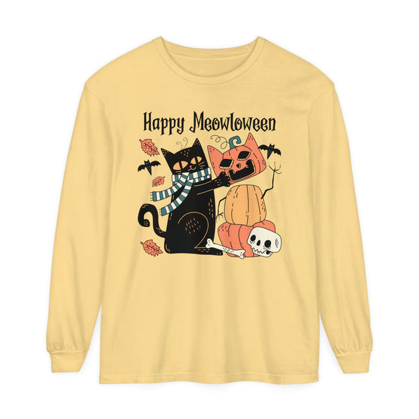 Cute Black Cat Halloween Long Sleeve T-Shirt - Pumpkin Stack & Scarf Cozy Cat Graphic Tee