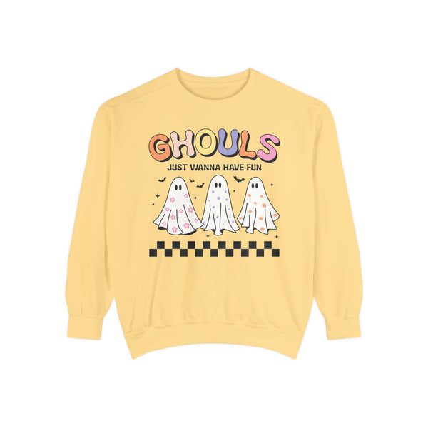 Ghouls Just Wanna Have Fun - Halloween Ghost Friends Graphic Sweater