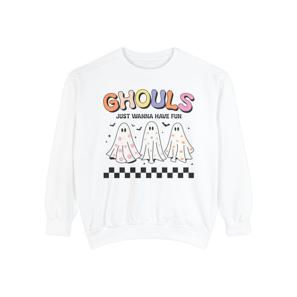 Ghouls Just Wanna Have Fun - Halloween Ghost Friends Graphic Sweater