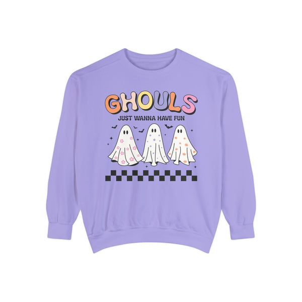 Ghouls Just Wanna Have Fun - Halloween Ghost Friends Graphic Sweater