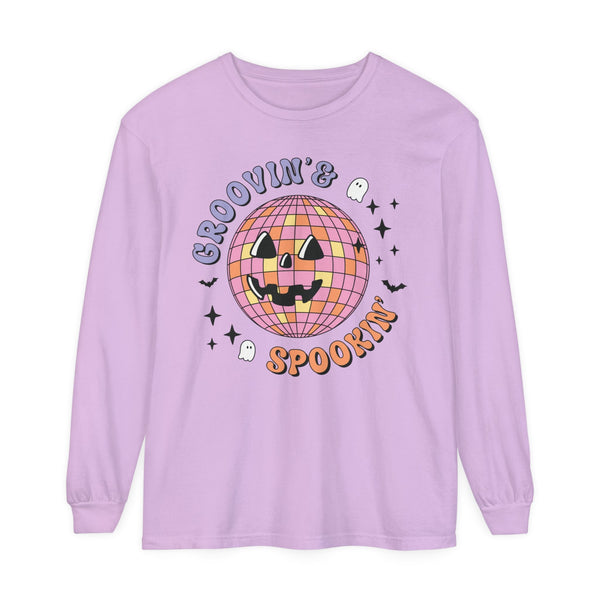 Groovin' & Spookin' - Retro Halloween Disco Ball Graphic Long Sleeve T-Shirt