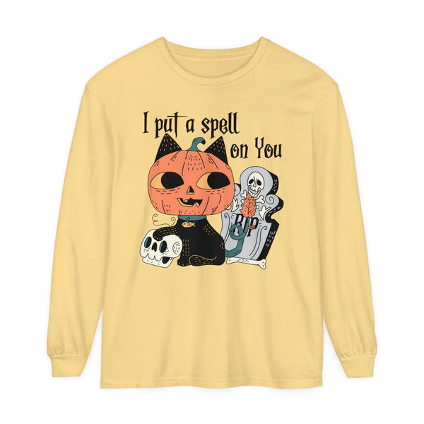 Vintage Pumpkin Cat Halloween Long Sleeve T-Shirt - Spooky Graveyard Kitty Graphic Tee