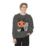 Vintage Pumpkin Cat Halloween Sweatshirt - Spooky Graveyard Kitty Graphic Sweater