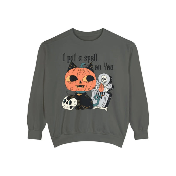 Vintage Pumpkin Cat Halloween Sweatshirt - Spooky Graveyard Kitty Graphic Sweater